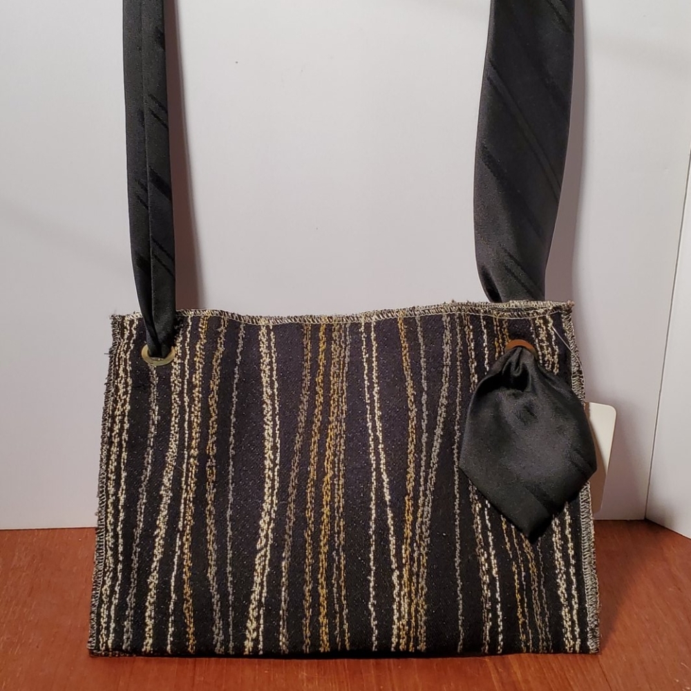 Crossbody mens tie reversible purse